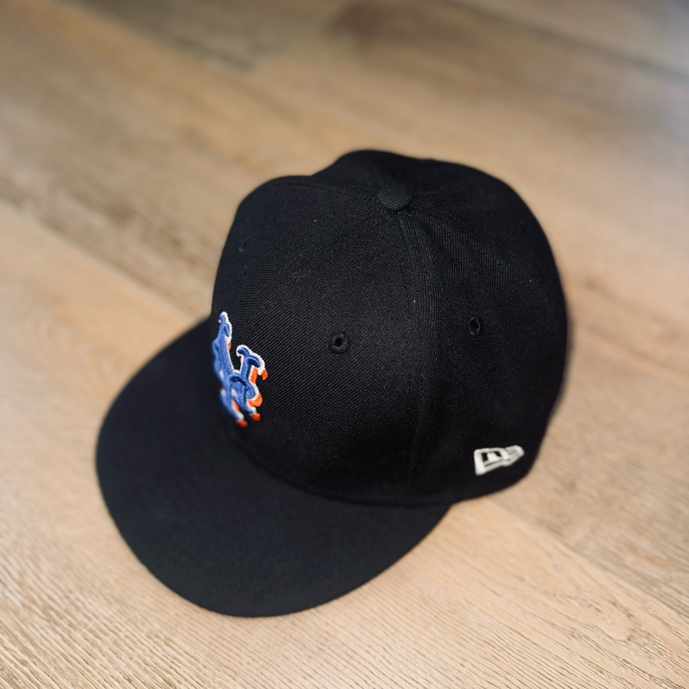 New York Mets  New Era Fitted Hat Official On-Field Cap